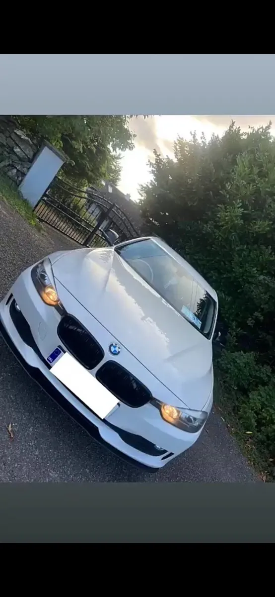 BMW 3-Series 2015 - Image 4