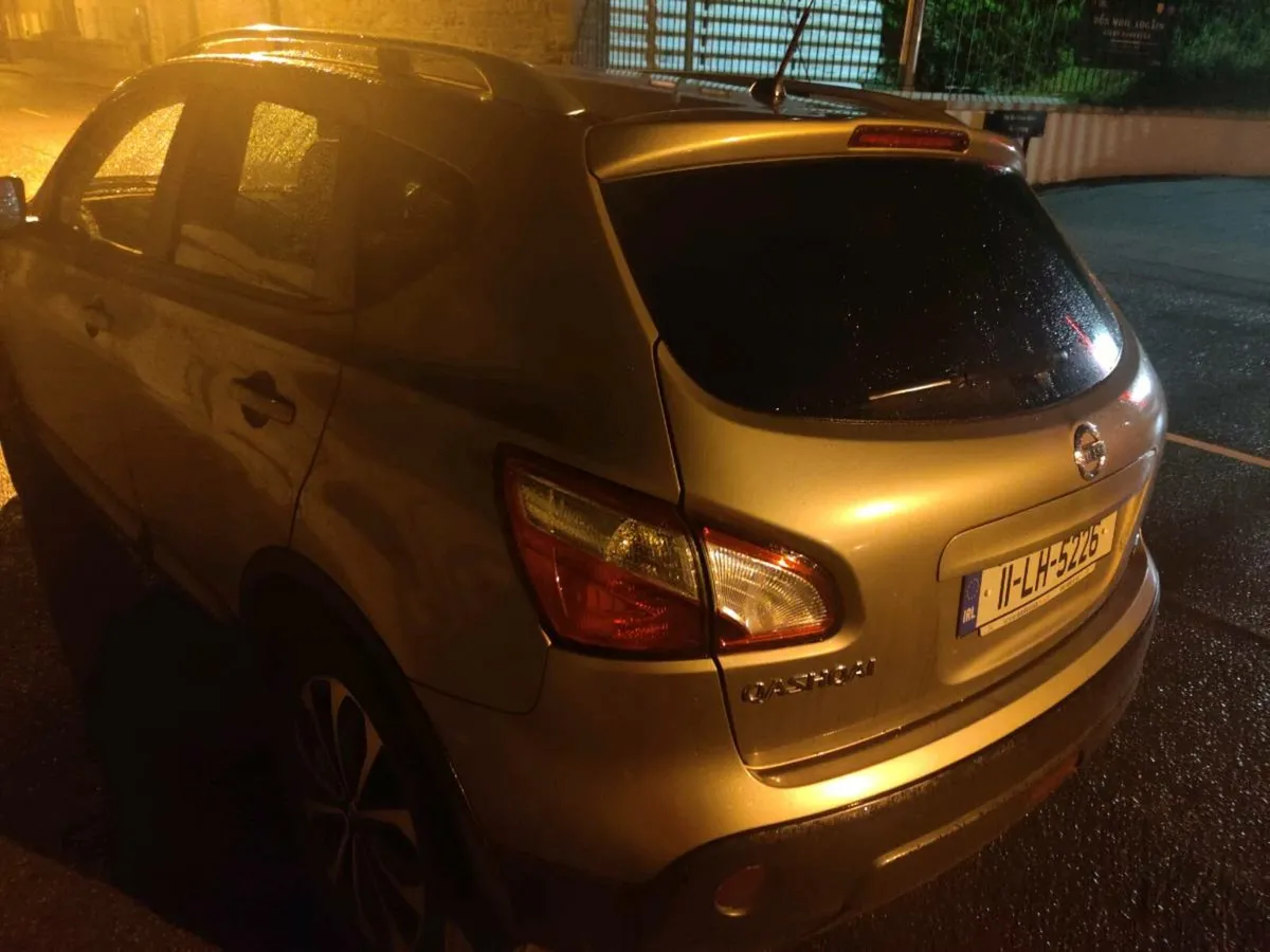 Car - Image 3