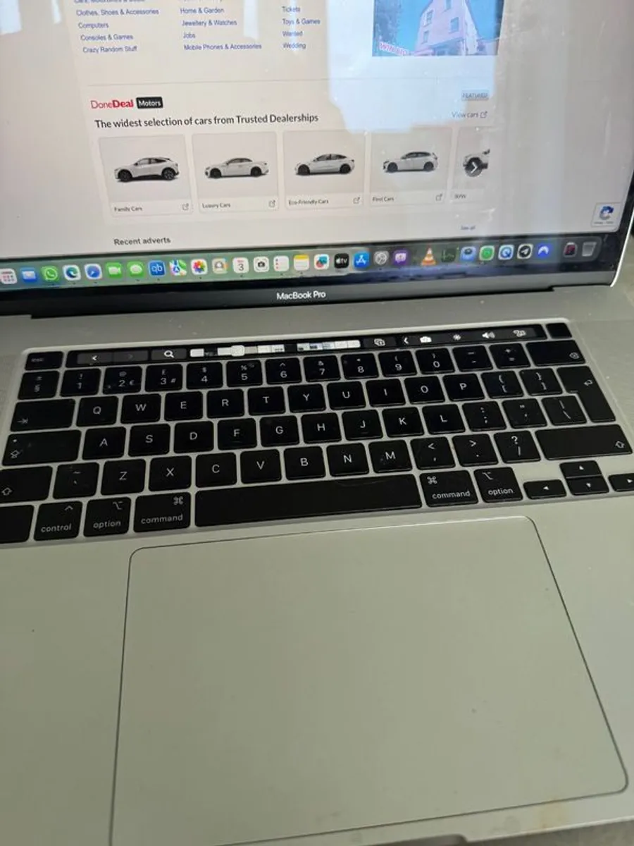 MacBook Pro 16 inches Intel Core i7,16GB RAM, 512GB SSD Excellent Condition - Image 3