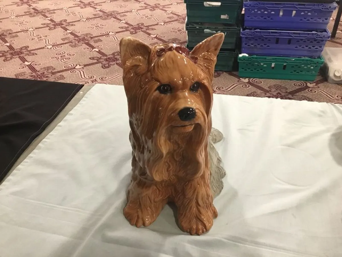 Vintage Beswick Yorkshire terrier - Image 3