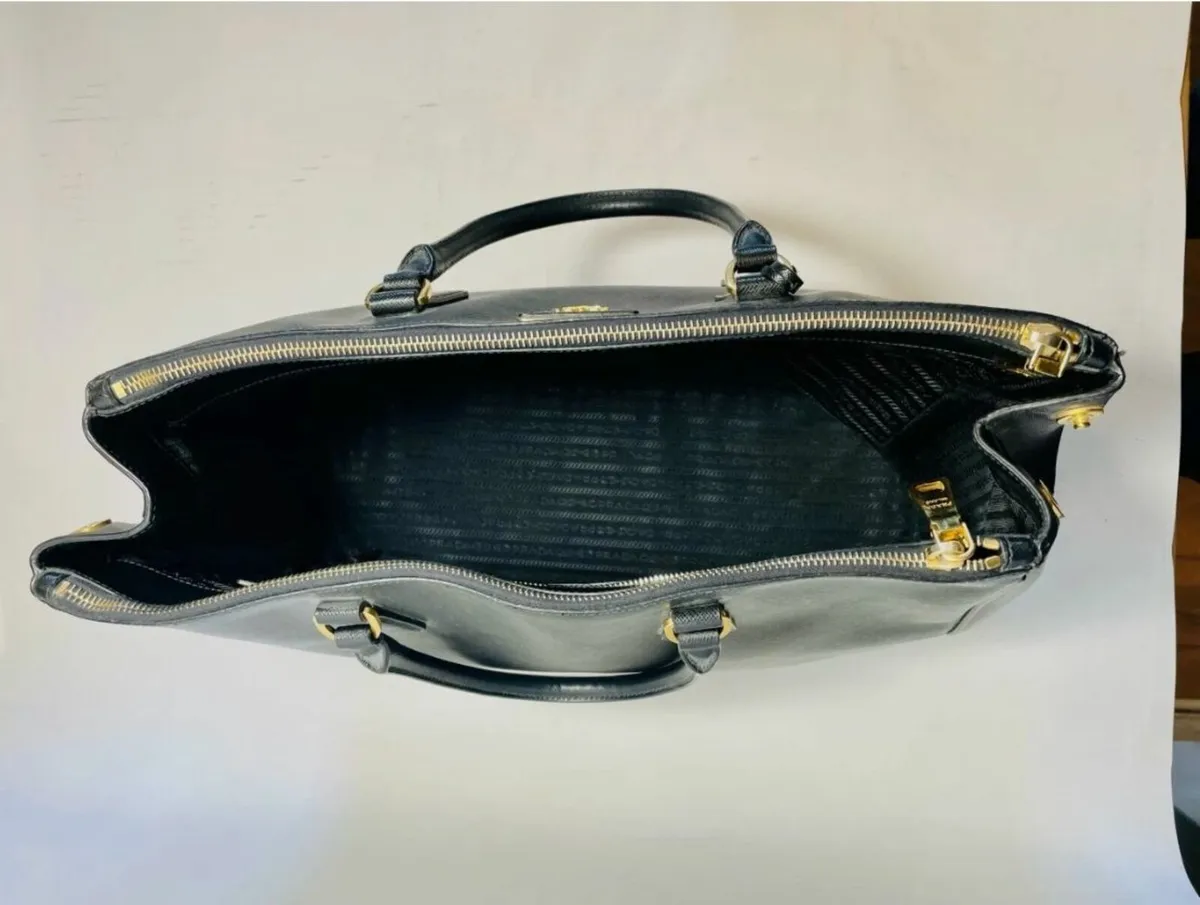 PRADA Maxi Saffiano Leder Double Zip Handtasche Sh - Image 4