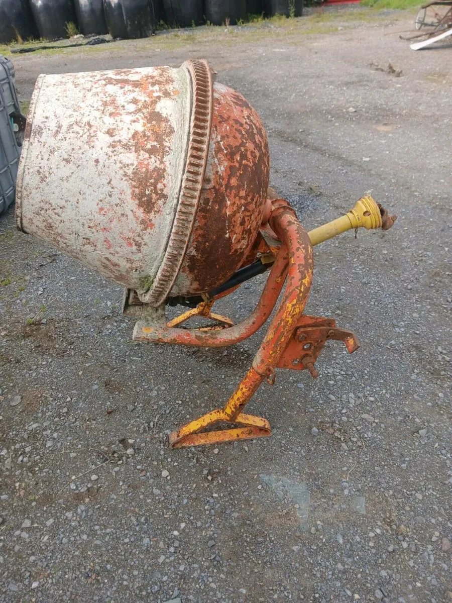 Cement mixer - Image 2