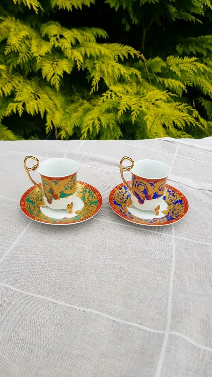 2 espresso cups and saucers postage possible