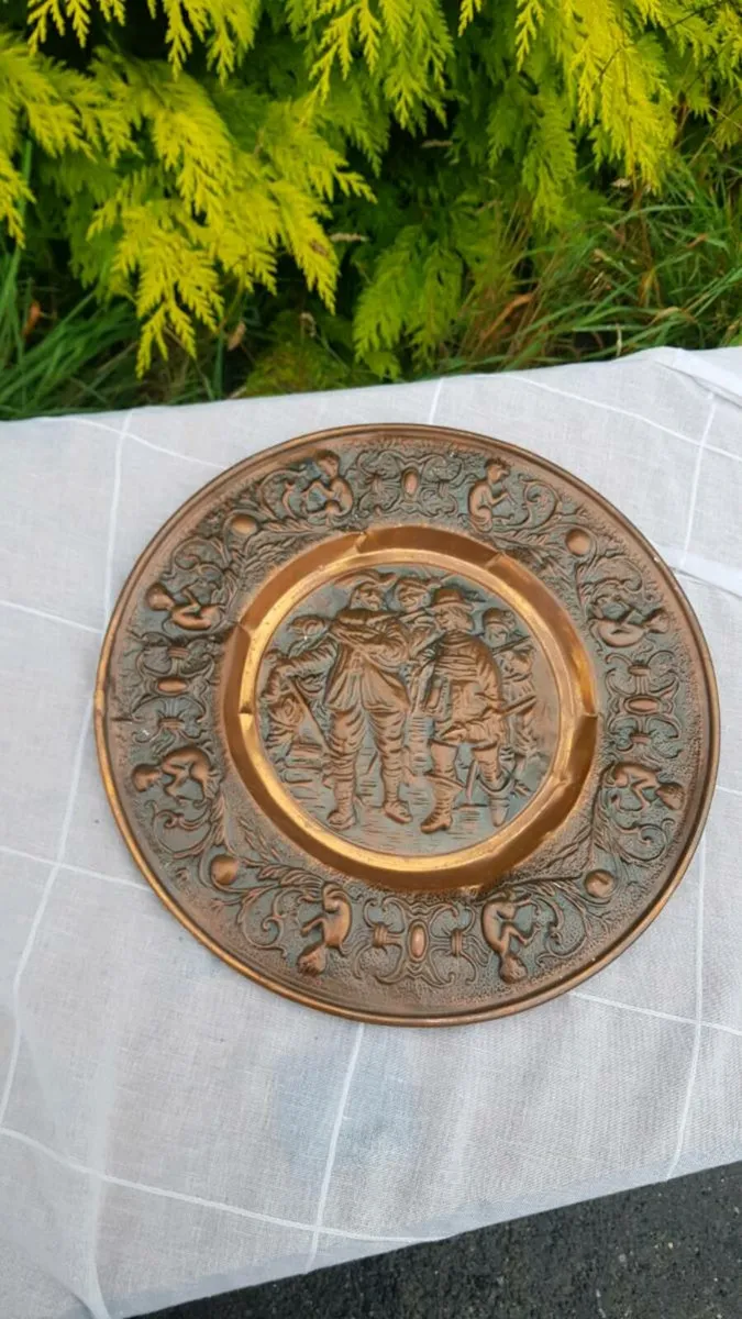 Copper display plate