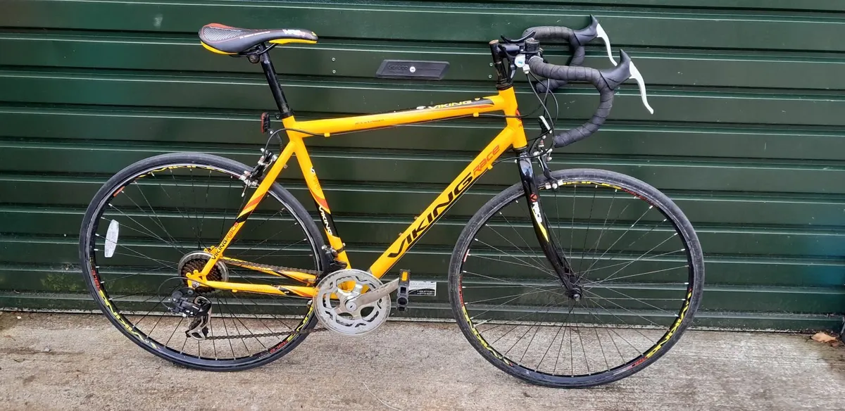Viking mens road bike - Image 1