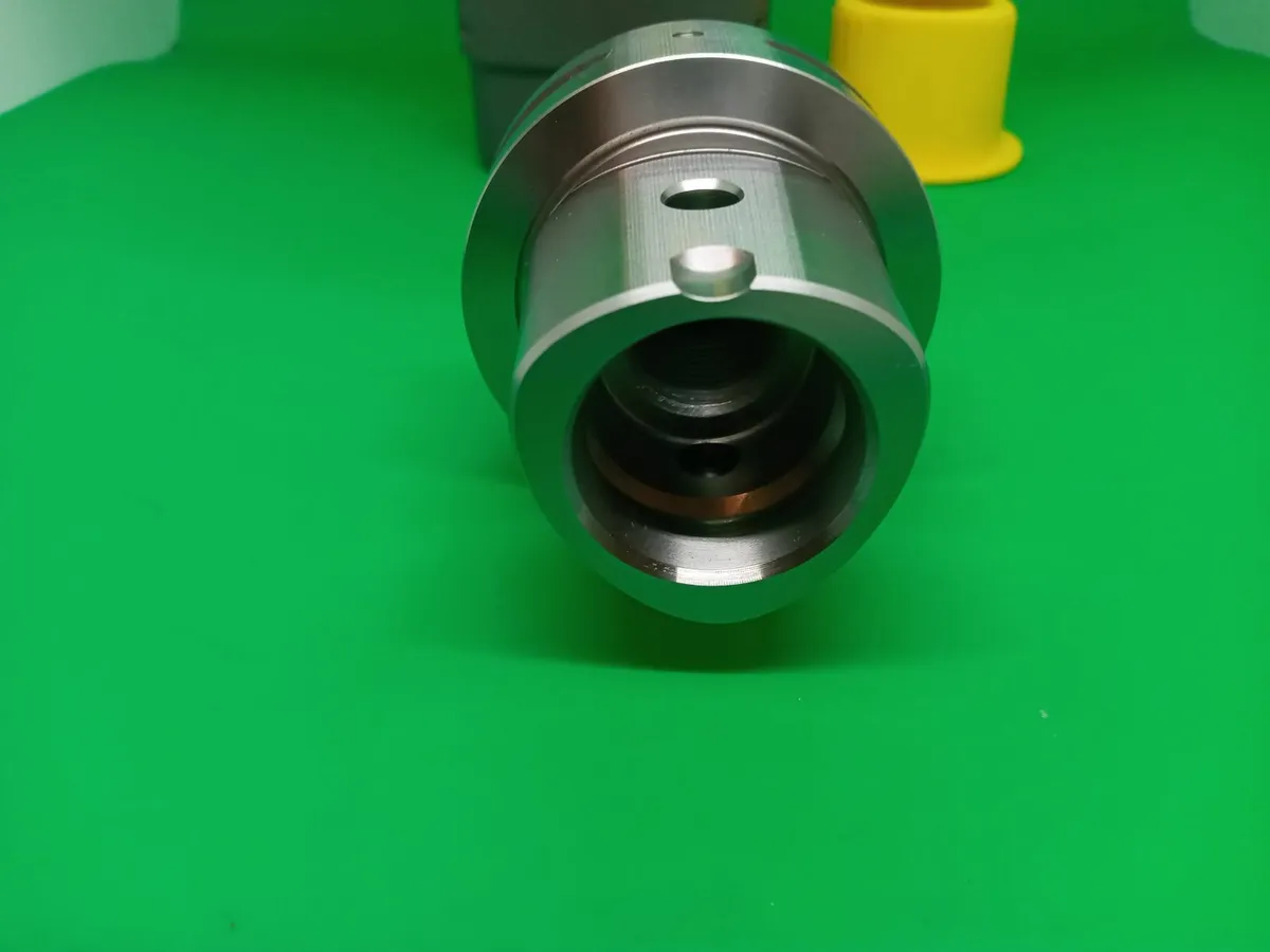 Delivery - Sandvik Hydraulic Chuck 930-C6-P-12-107 - Image 4