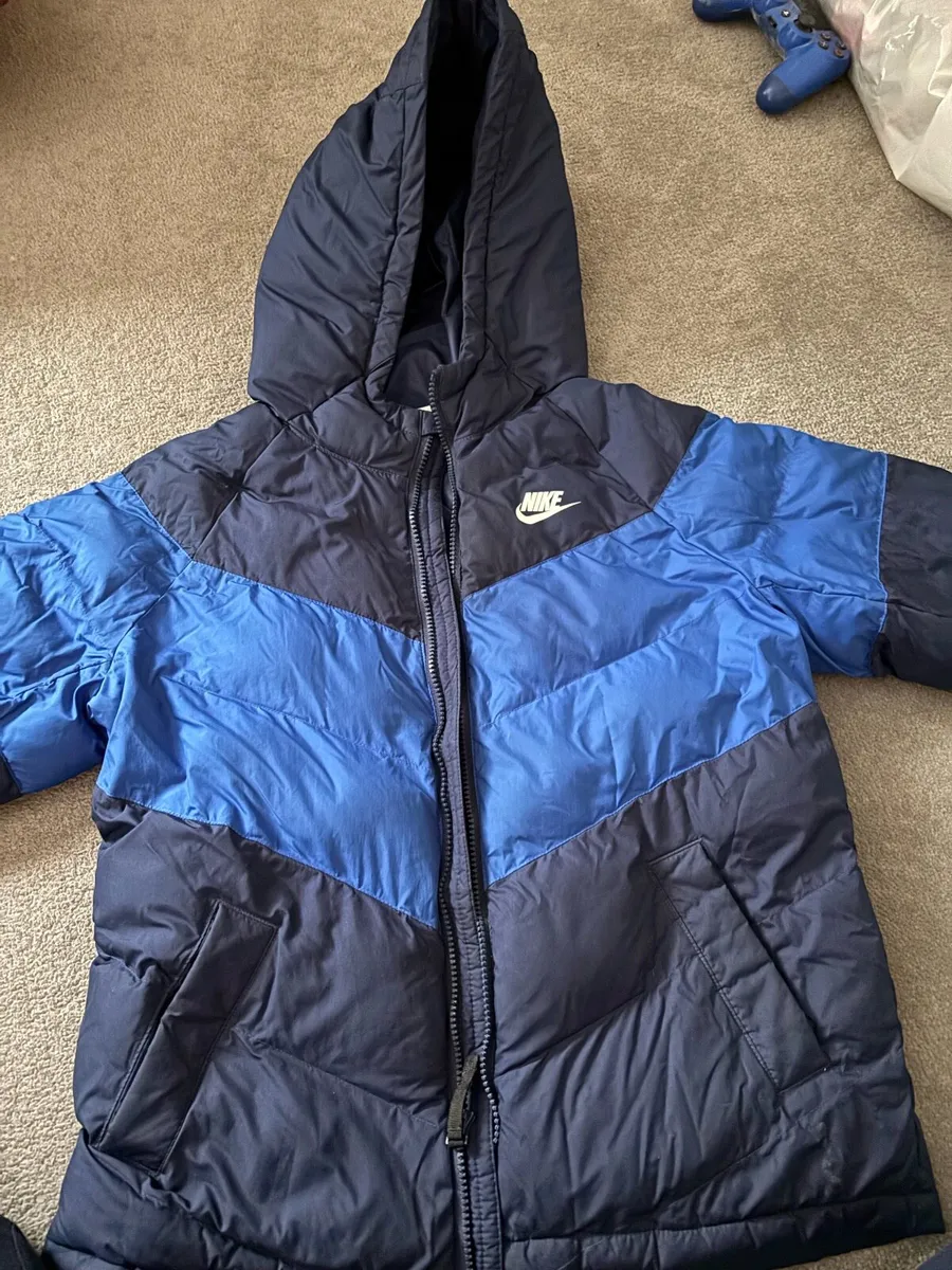 Boys coat - Image 1