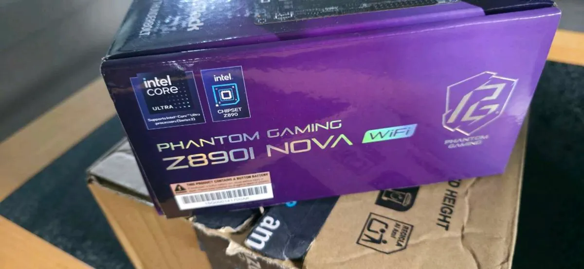 ASRock Phantom Gaming Z890I Nova WiFi - Image 3