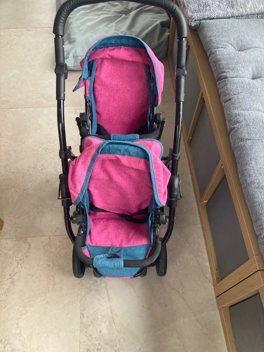 Dolls/double buggy - Image 2