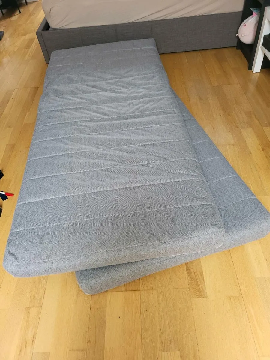 Single mattress_IKEA_ 20 euro each - Image 1