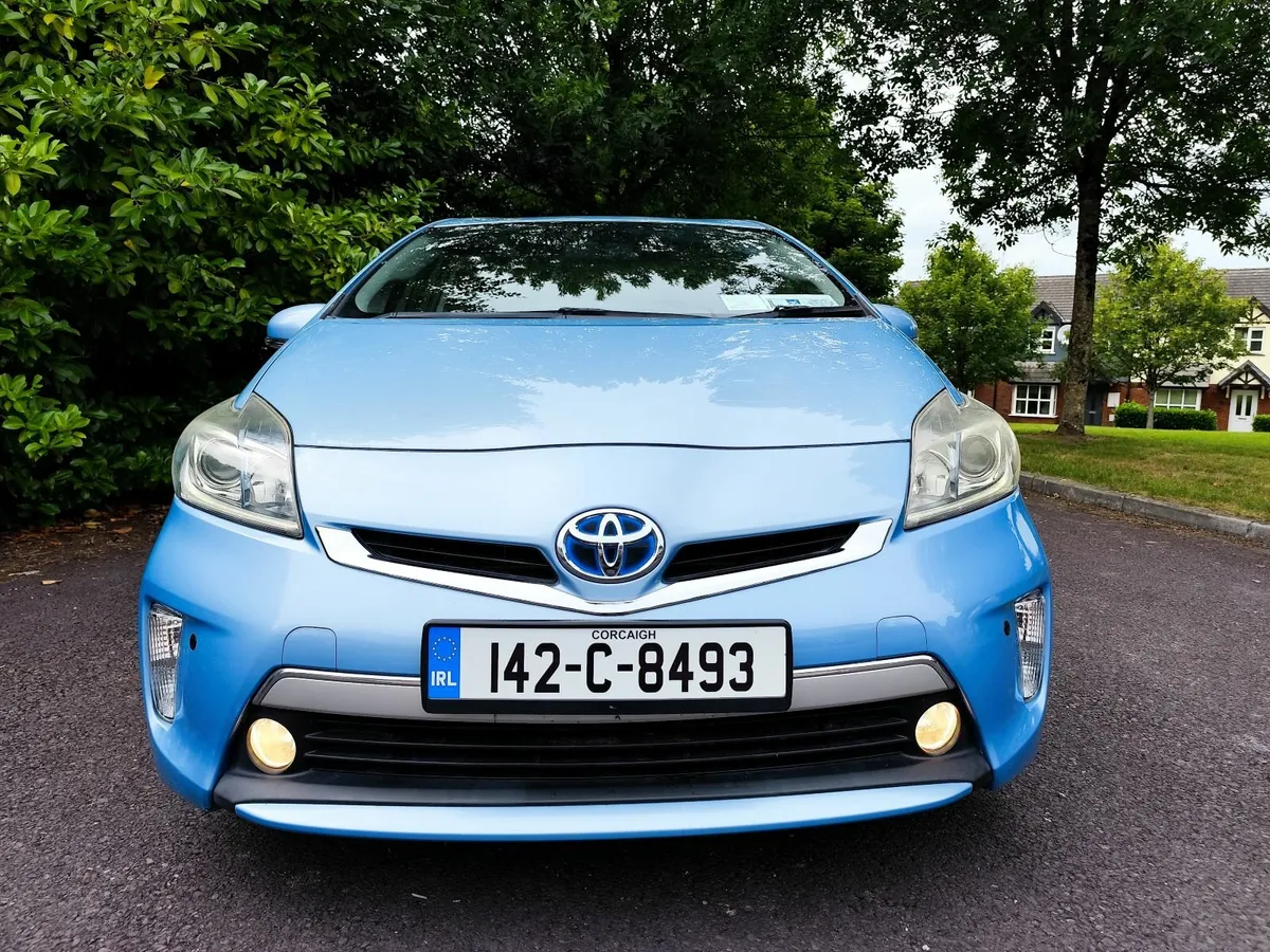 Toyota Prius Plug In!1Owner!Only43000 Mls!New NCT! - Image 2