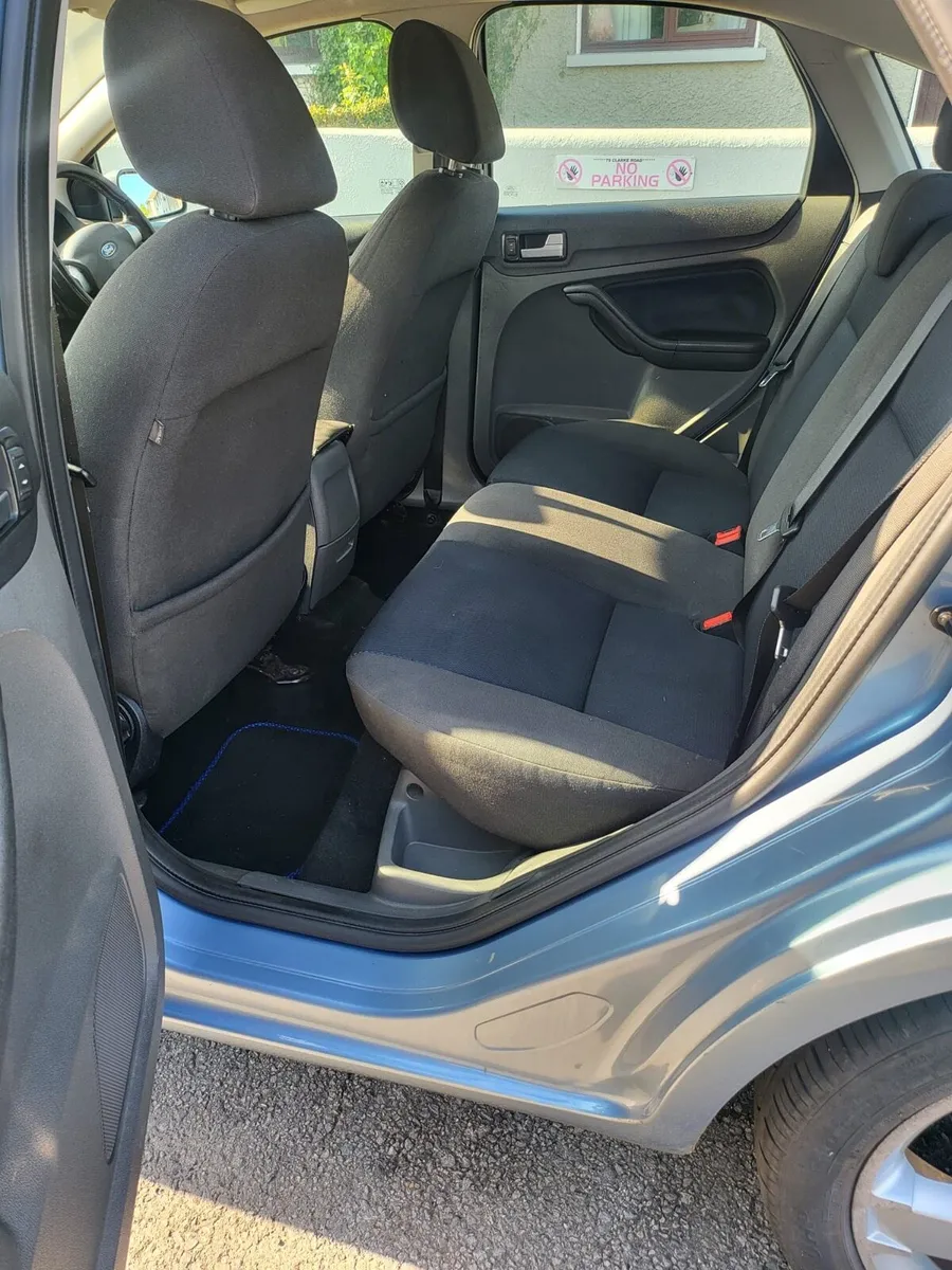 Ford focus - Image 2