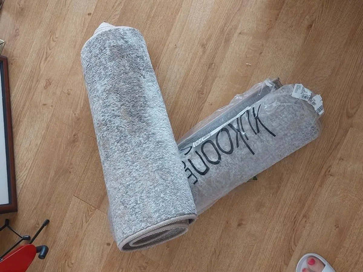 RUNNER X 2 NEW    Unused - 2 matching Kukoon Runner rugs - Image 3