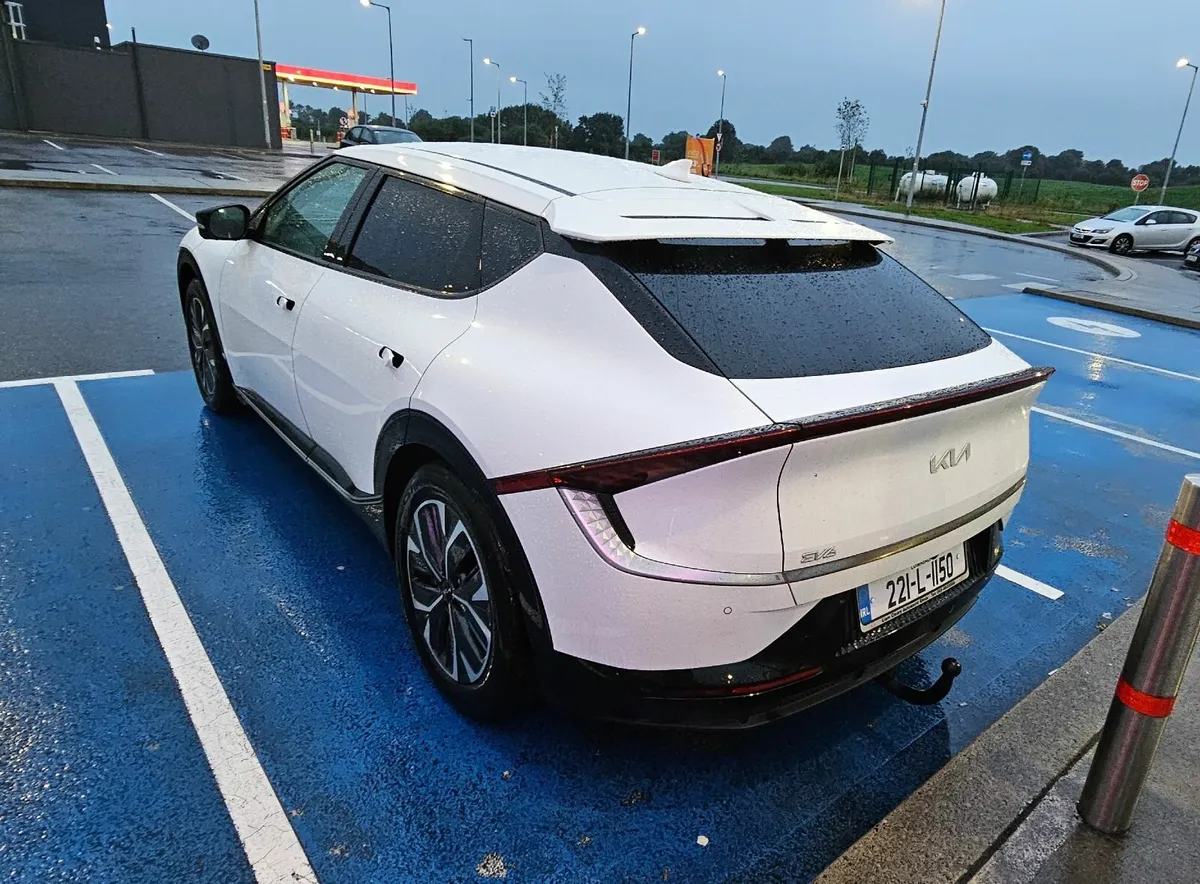 Kia EV6 2022 - Image 3