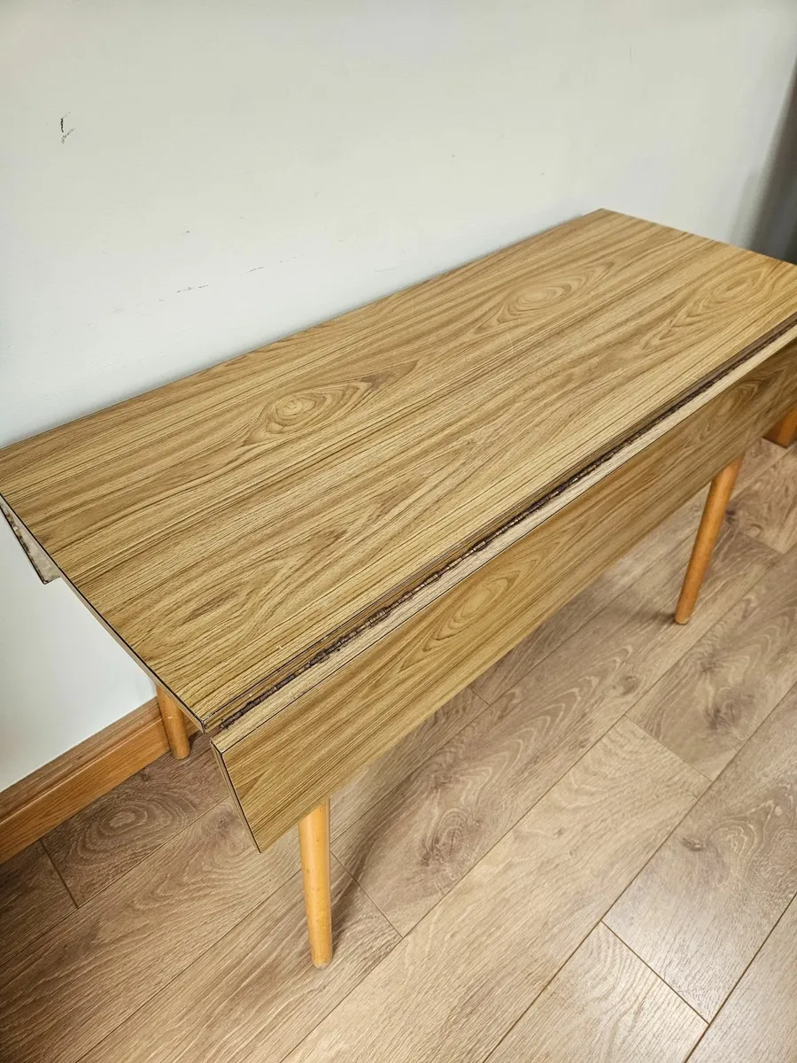 Vintage Table - Image 4