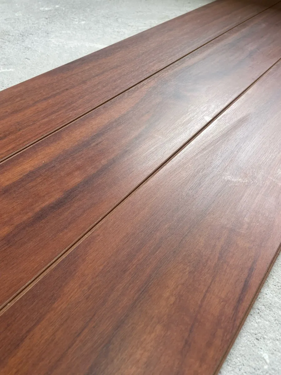 Laminate flooring for sale - Image 1