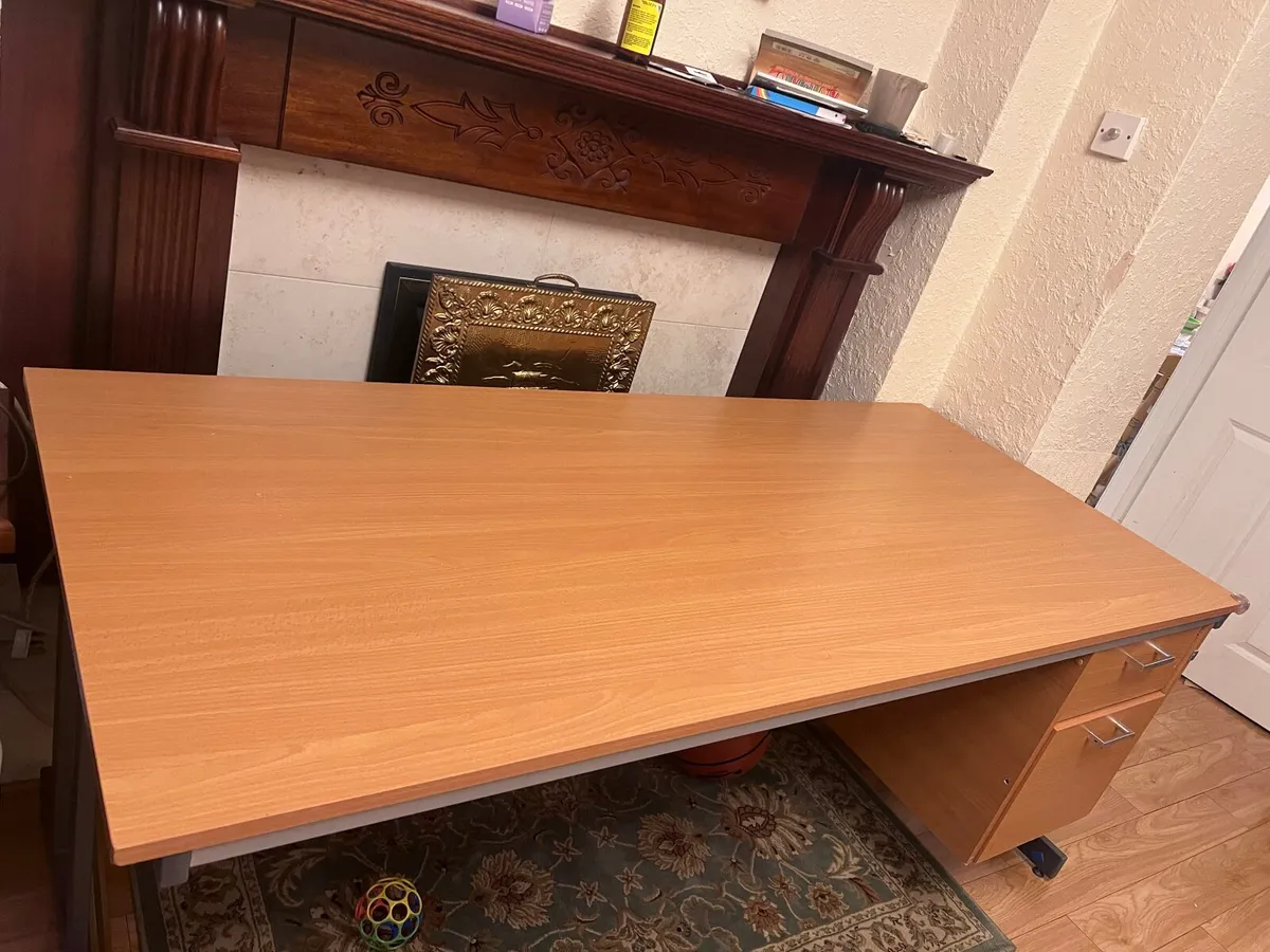Office Desk - Image 1