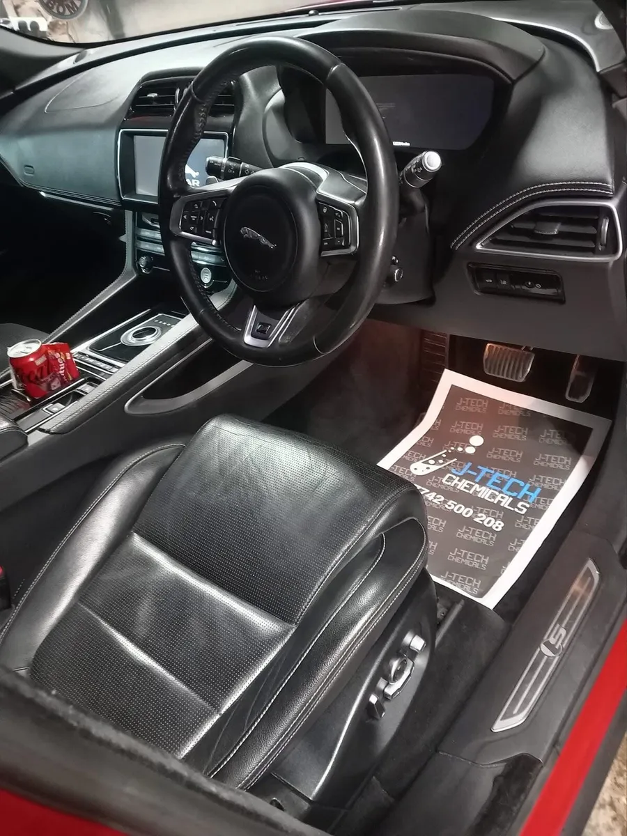 Jaguar F Pace - Image 3