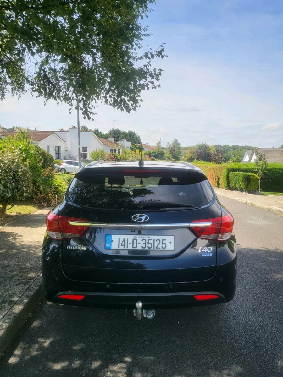 Hyundai i40 Estate - Image 4