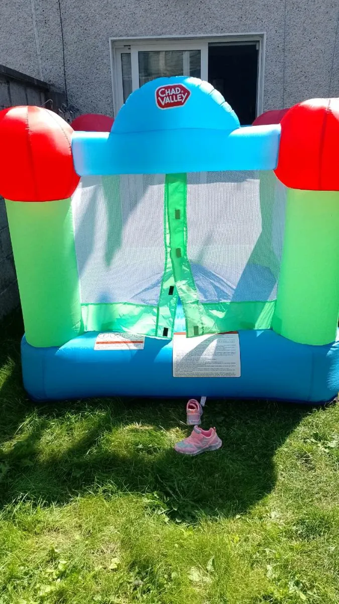 Chad Valley bouncy castle - Image 2