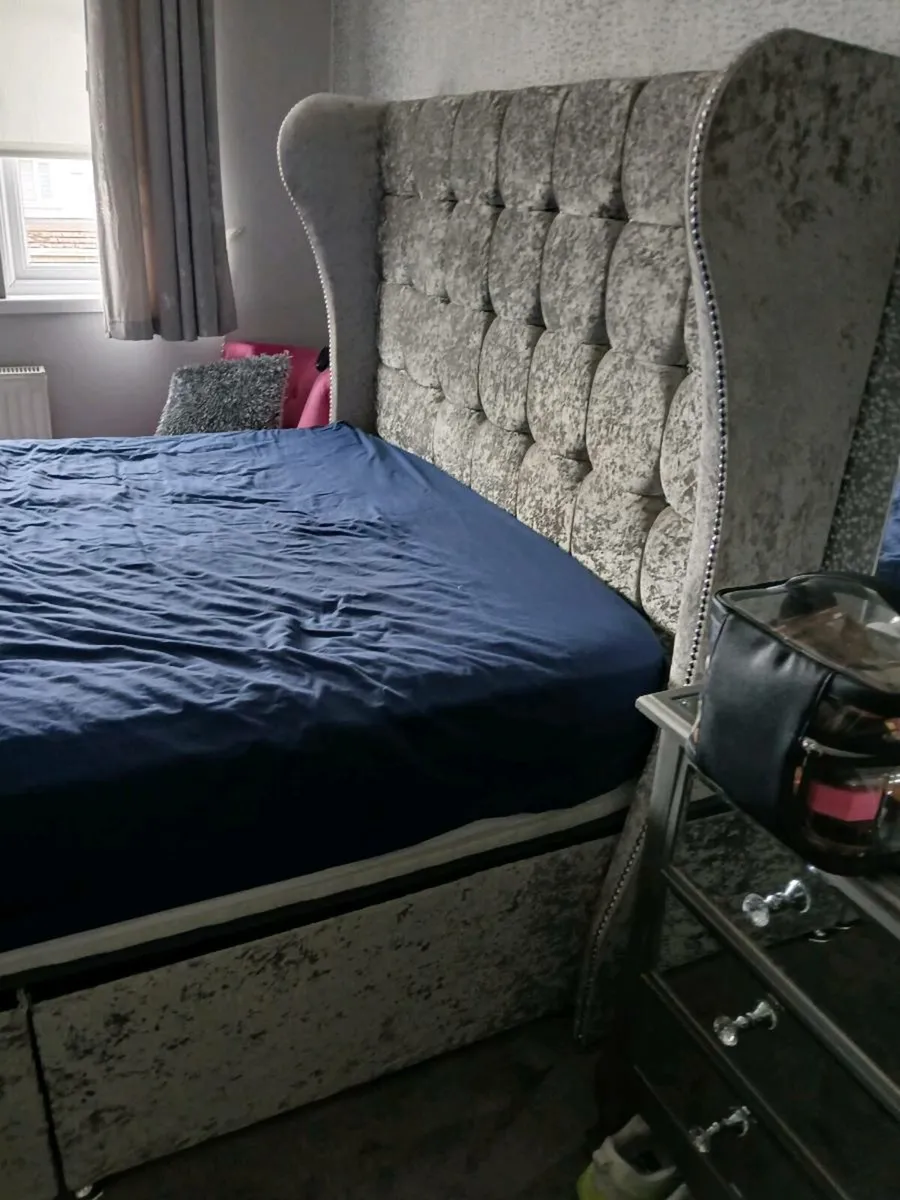 Bed - Image 4
