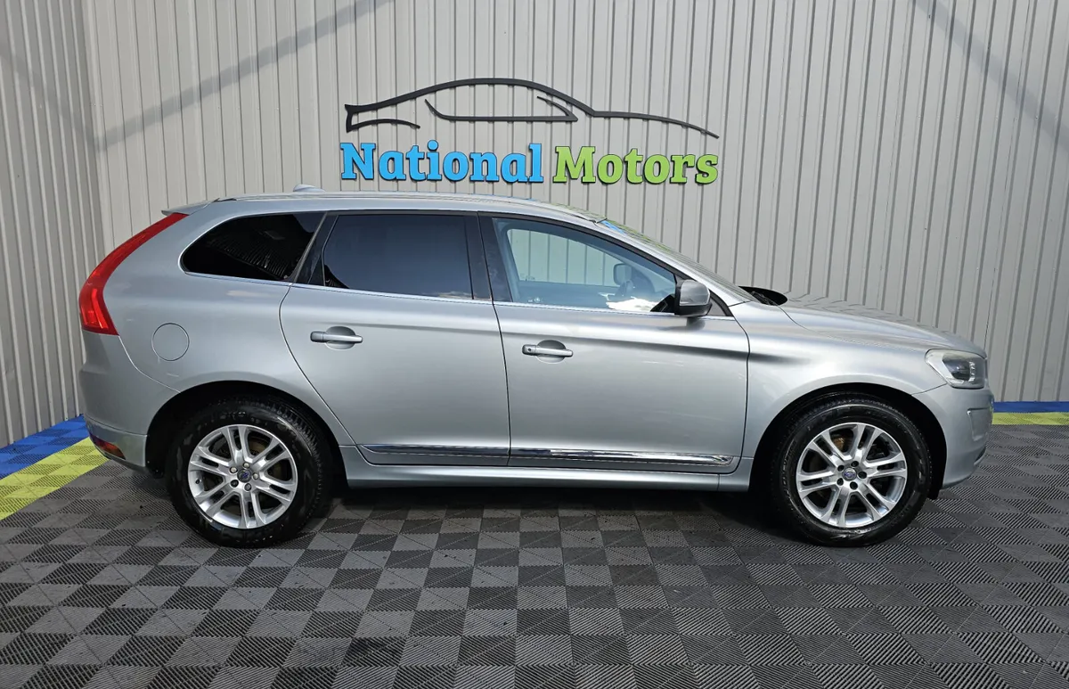 2015 Volvo XC60 2.4D SE Lux Geartronic Automatic - Image 2
