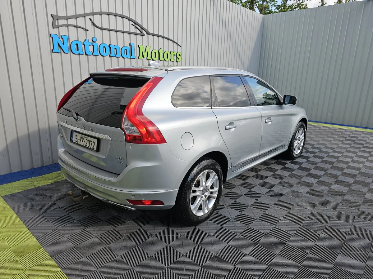 2015 Volvo XC60 2.4D SE Lux Geartronic Automatic - Image 3