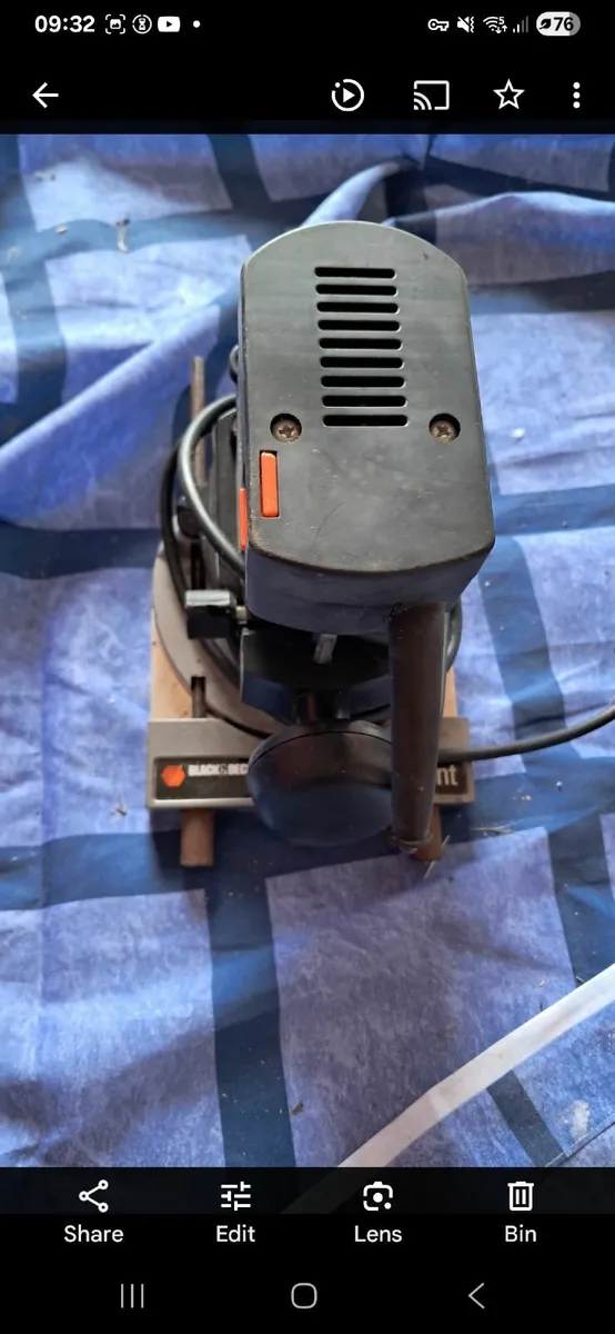 Router - Image 1
