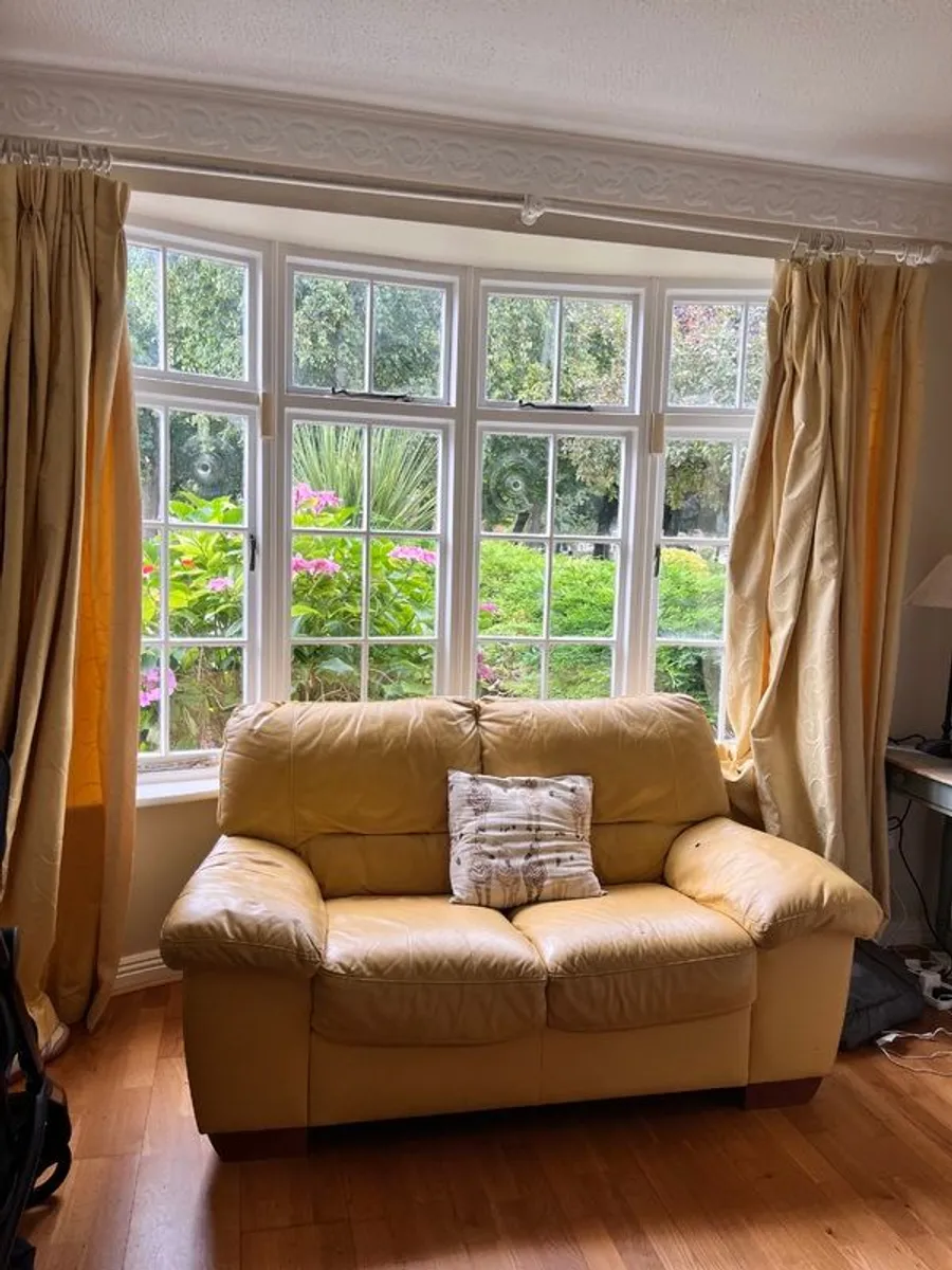 FREE: 3 piece couch (1 x 2.5 seater, 2 x 1 seaters) - Image 1