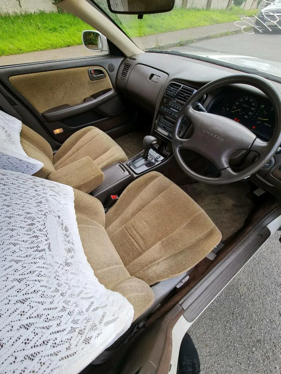 Toyota Chaser JZX90 N/A AUTO - Image 3