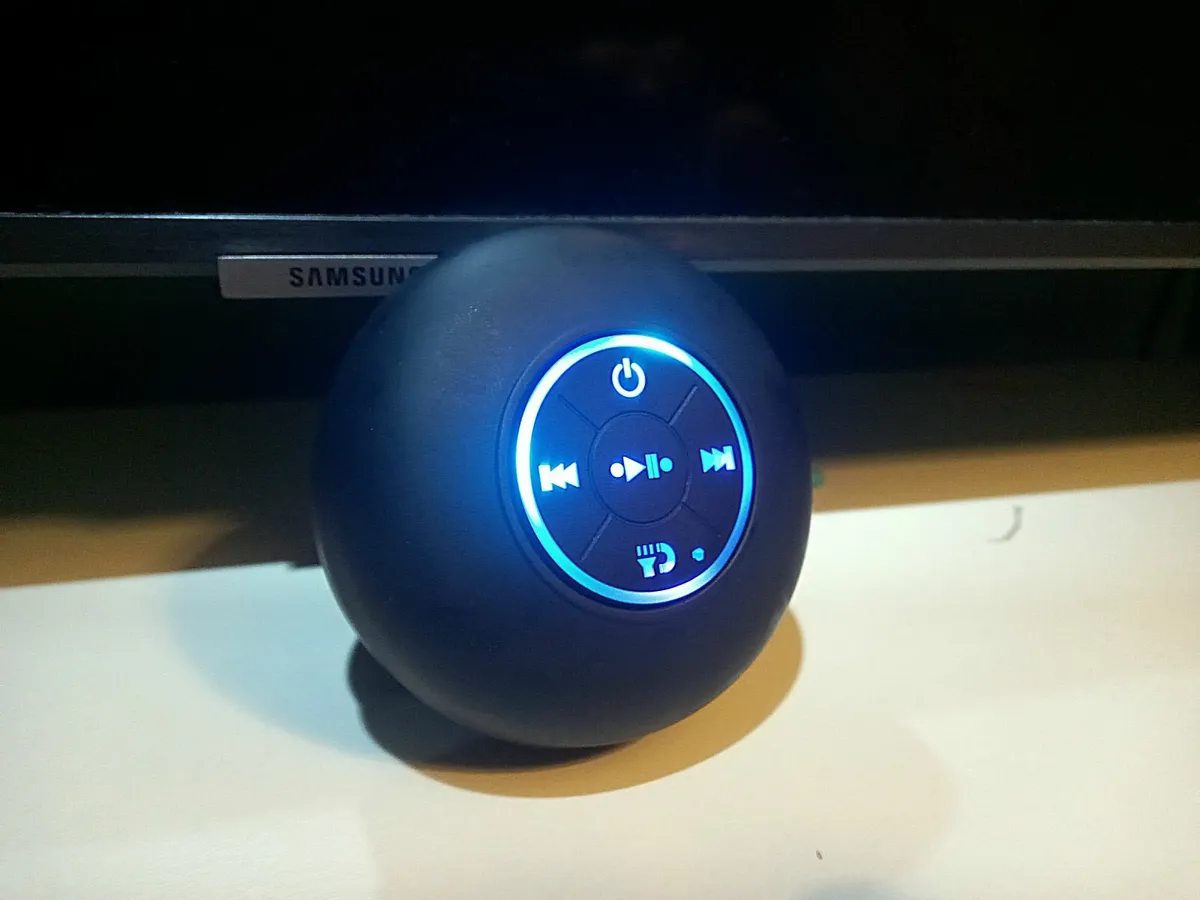 ✨️ Waterproof Mini Speaker ✨️ - Image 1