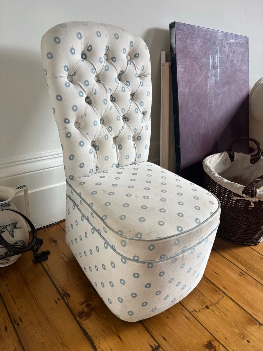Pair of chairs - Image 1