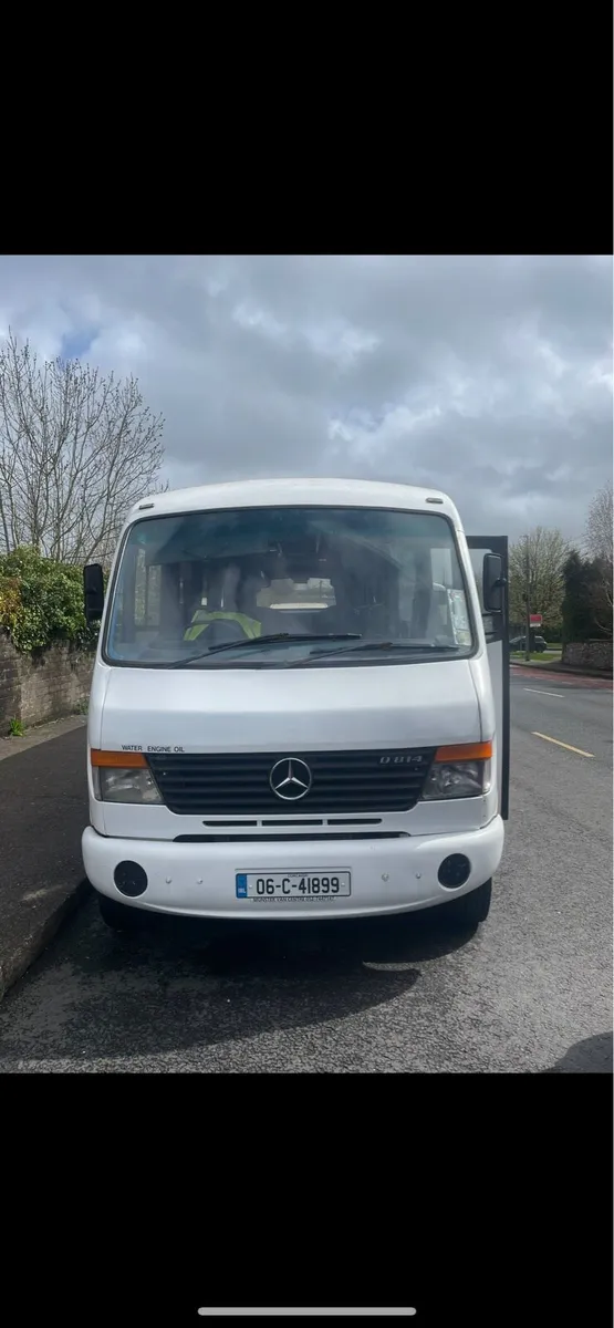 Coach/Minibuses & Daf lorry for sale - Image 3