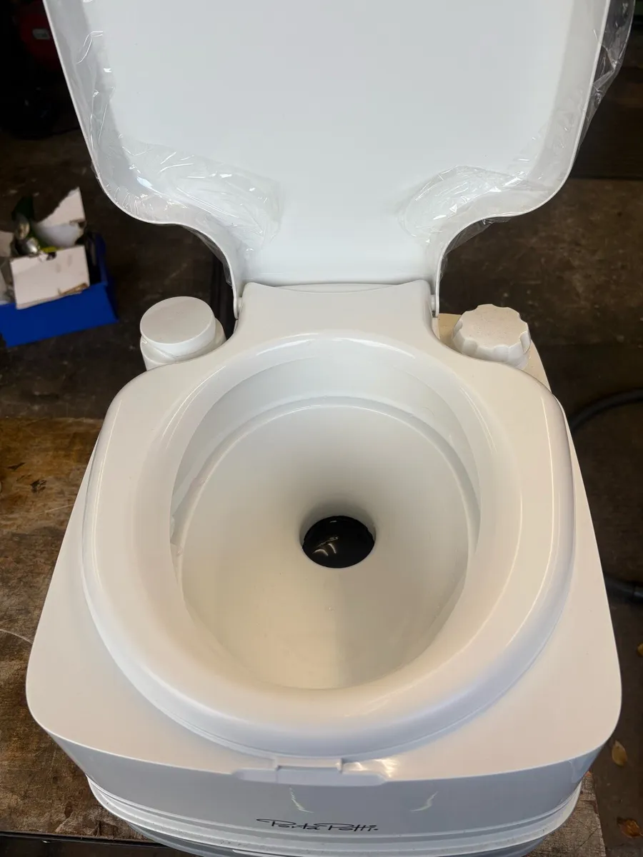 Camper toilet thetford porta potti - Image 2