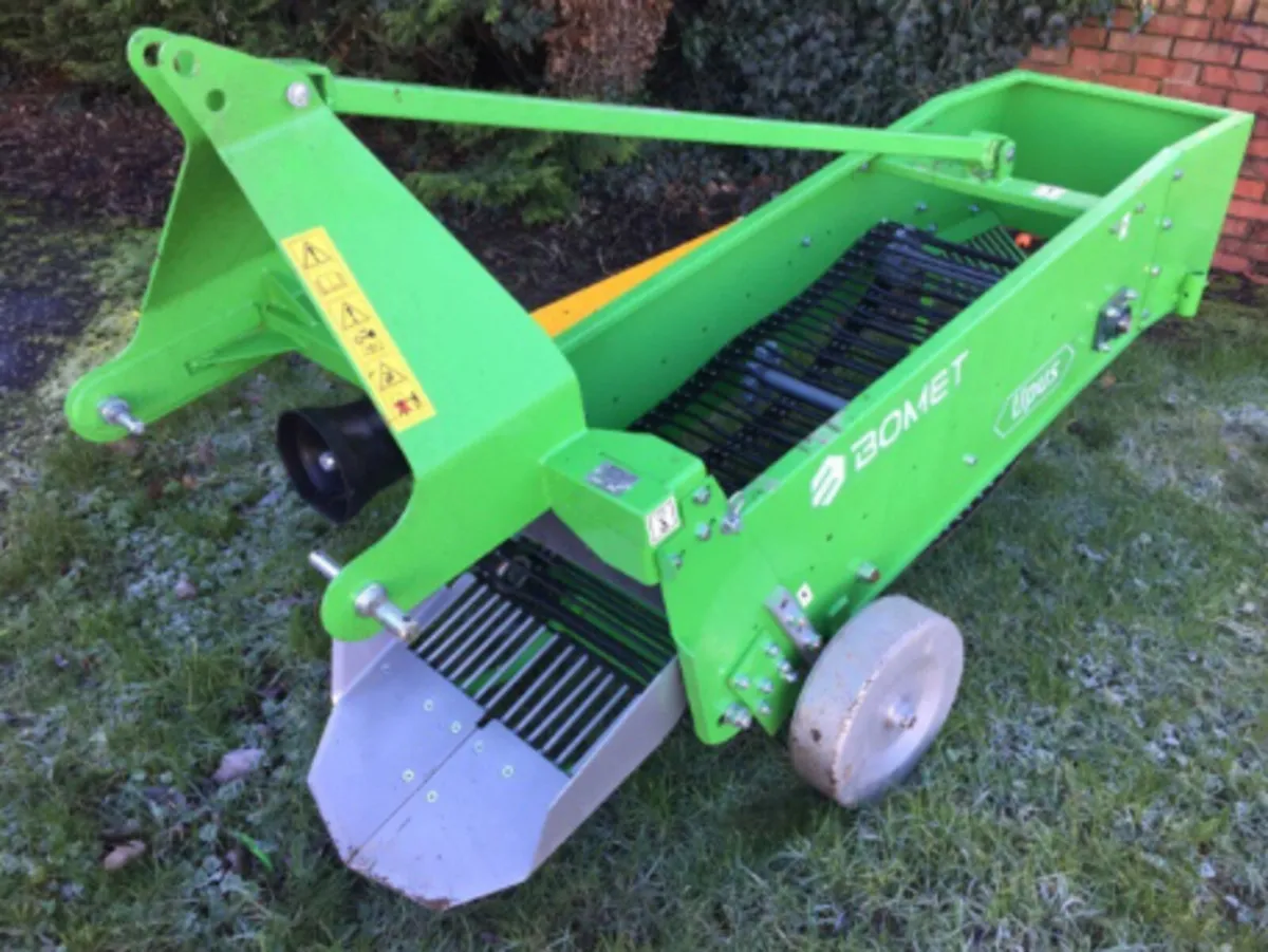 Bomet single row potato digger - Image 1