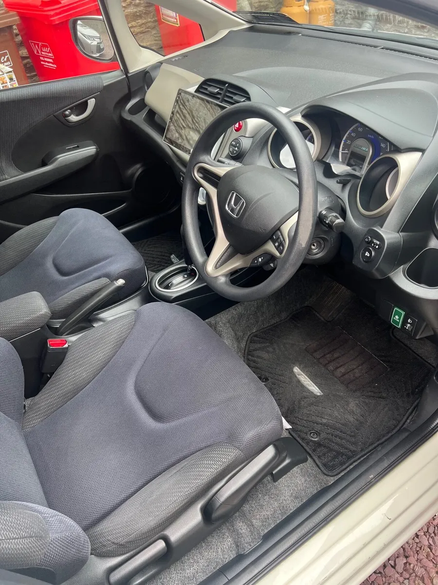 Honda Fit 2012 - Image 4