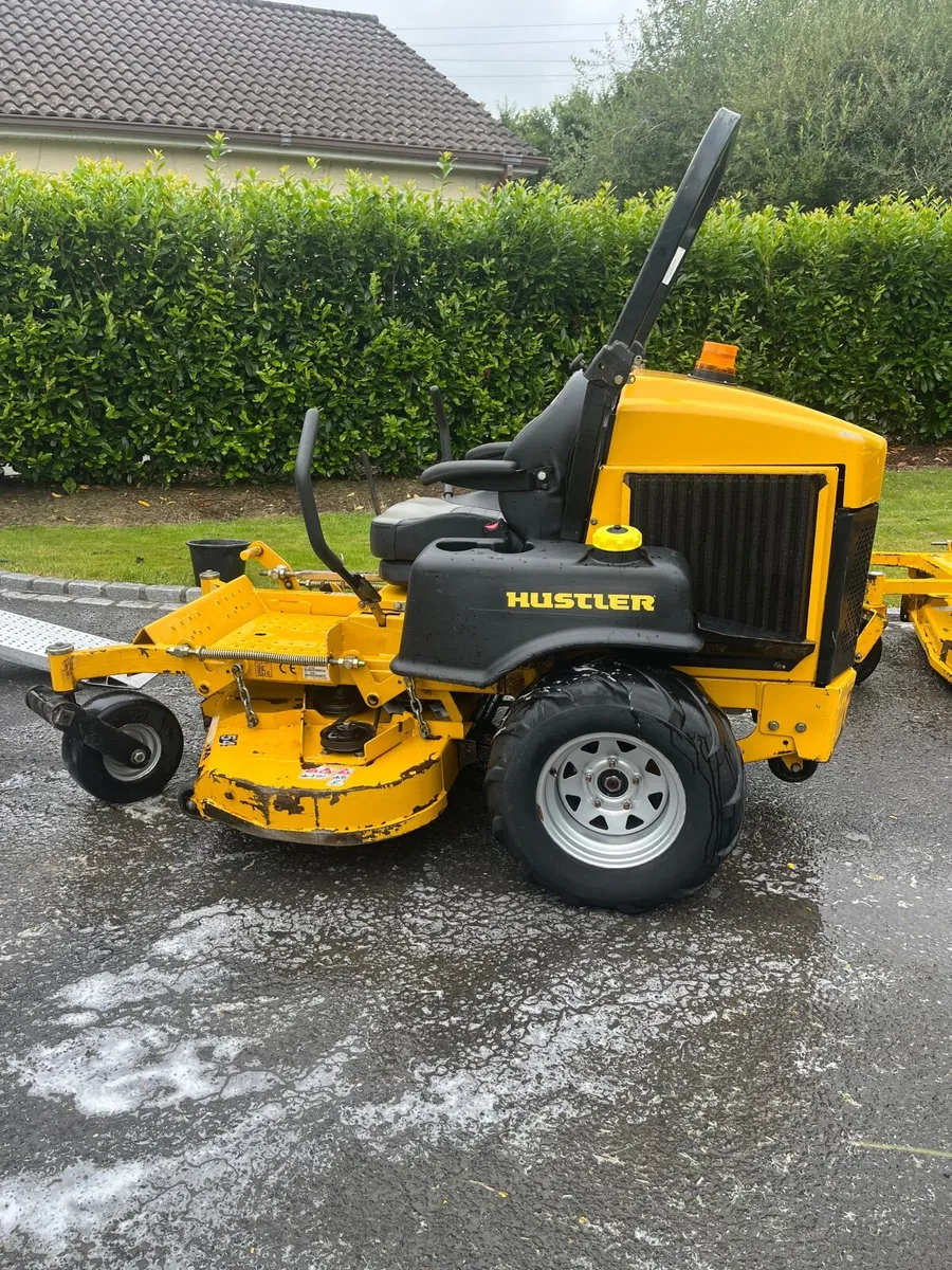 Zero turn lawn mower - Image 4