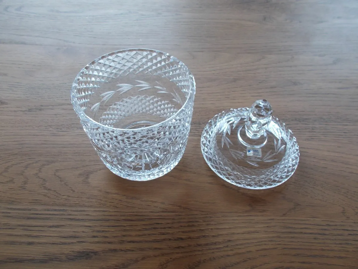 Dublin Crystal Glass and Lid - Image 2