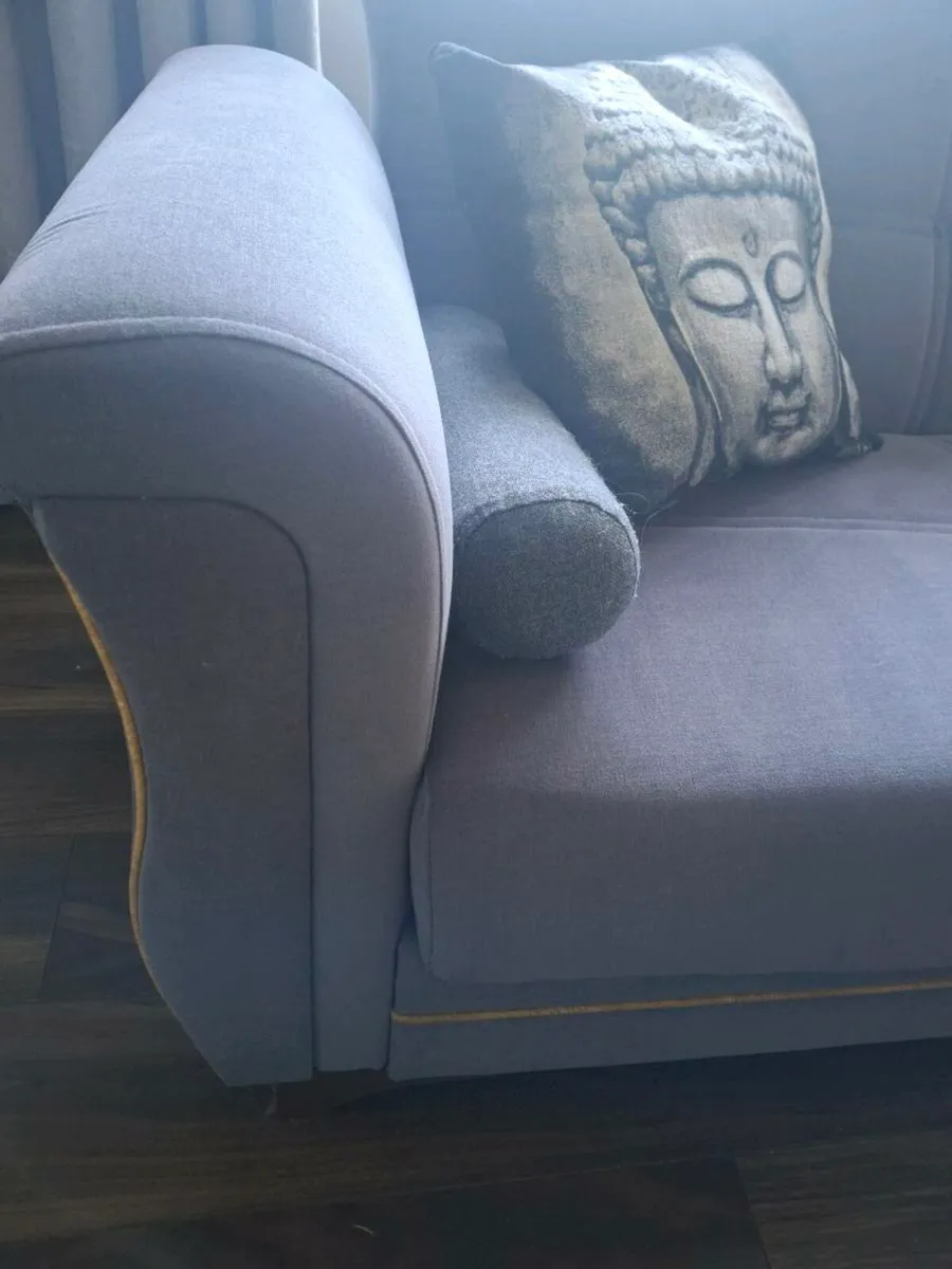 Sofa 3 Seater - Image 3