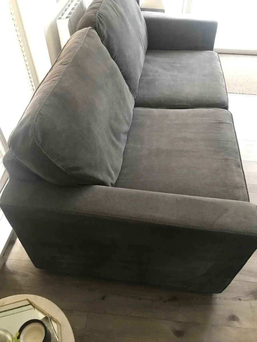 Stylish Grey Couch - Image 2
