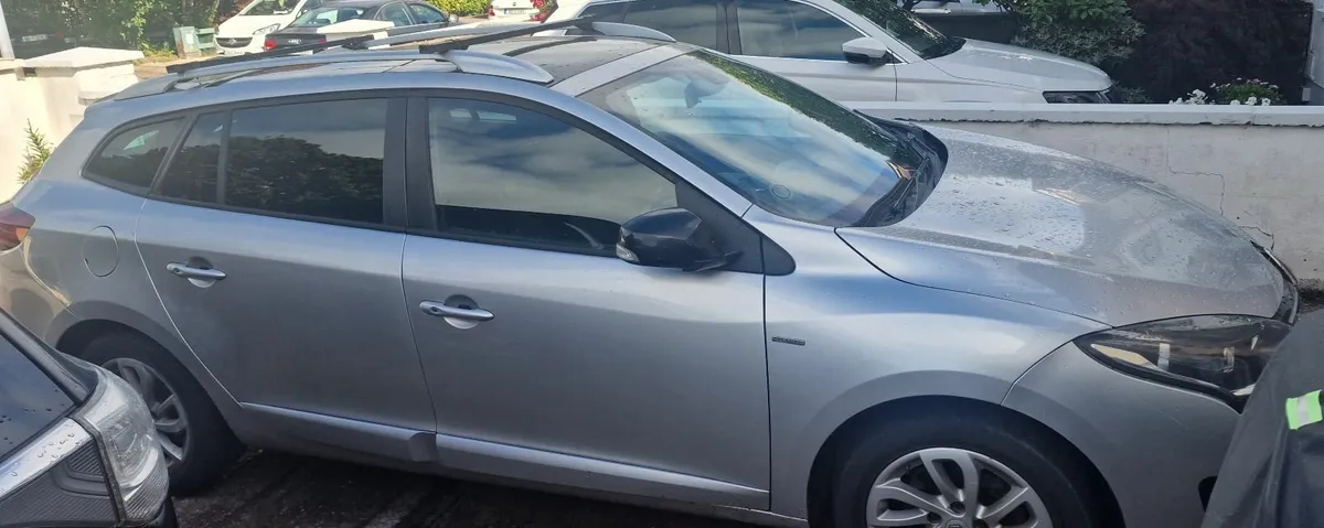 Renault Megane 2015 - Image 1