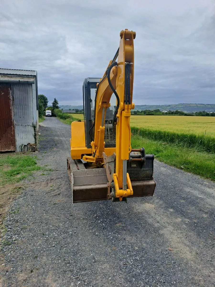 Excavator - Image 4