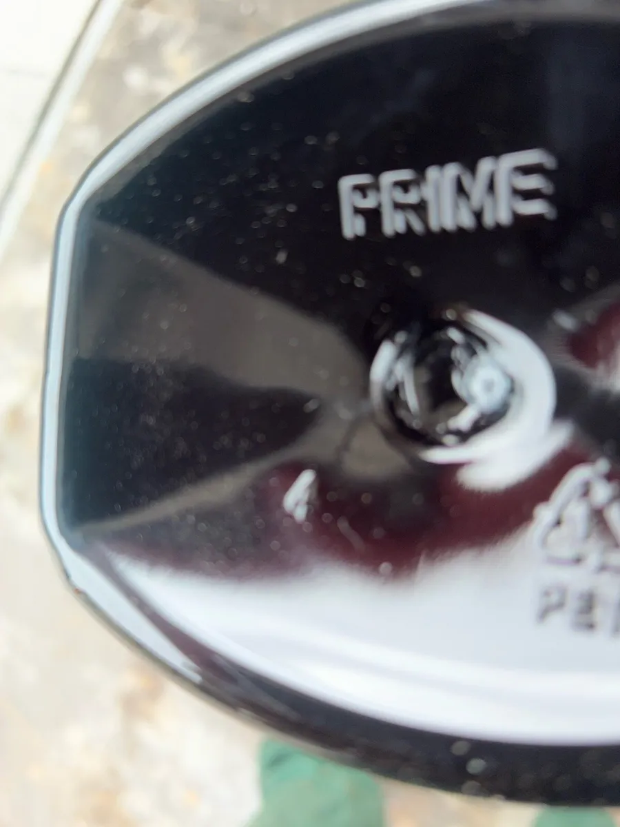 Plastic bottles - Image 4