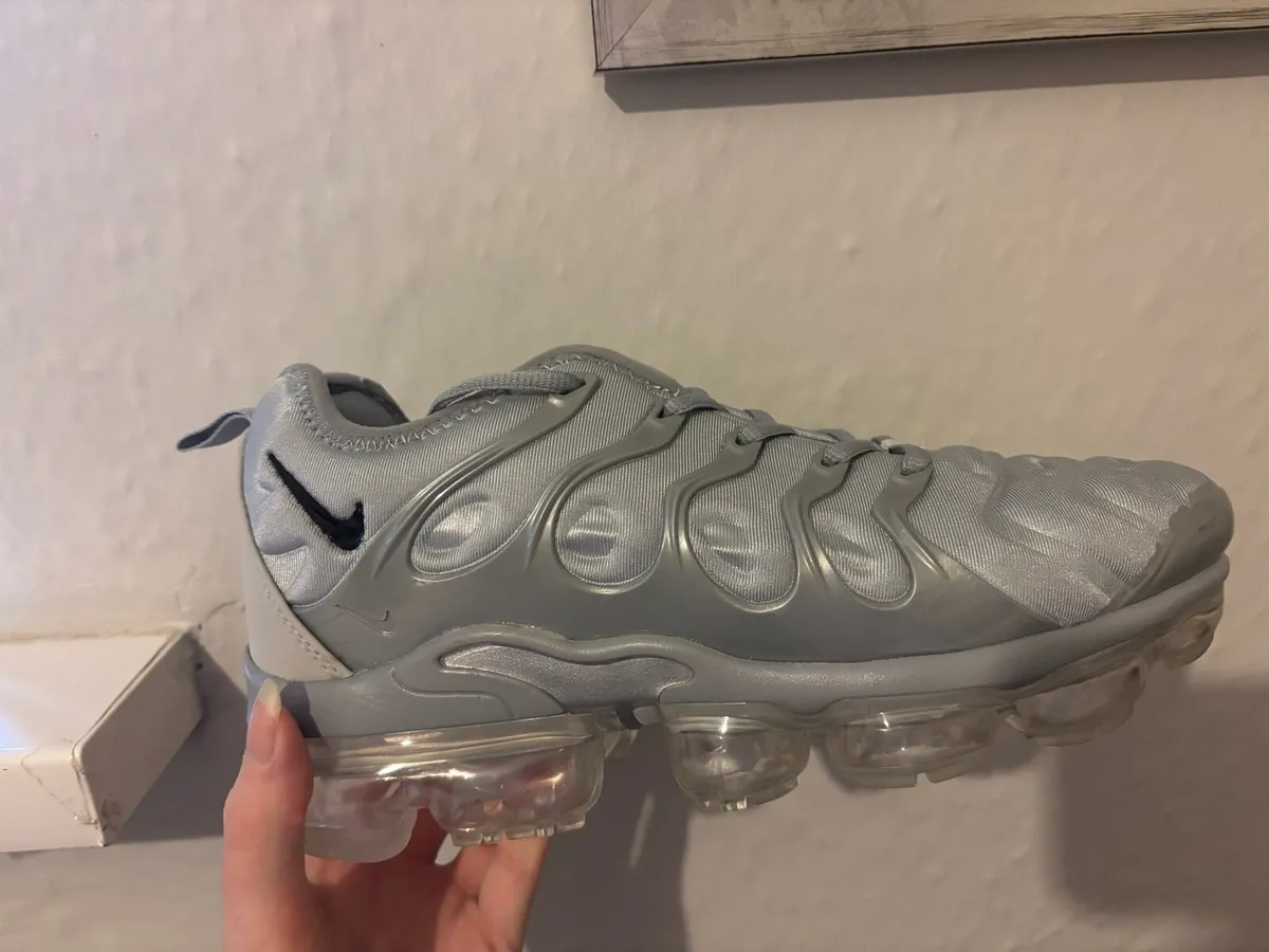 Vapormax plus grey - Image 4