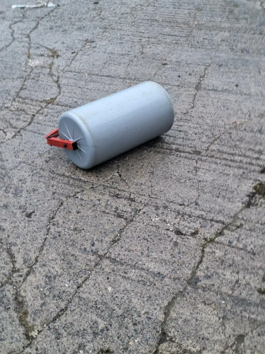 Rolly Red Roller  - Image 3