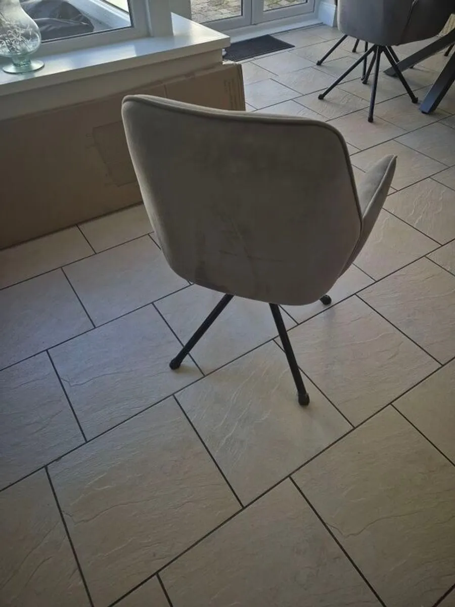 kitchen furniture - Image 1