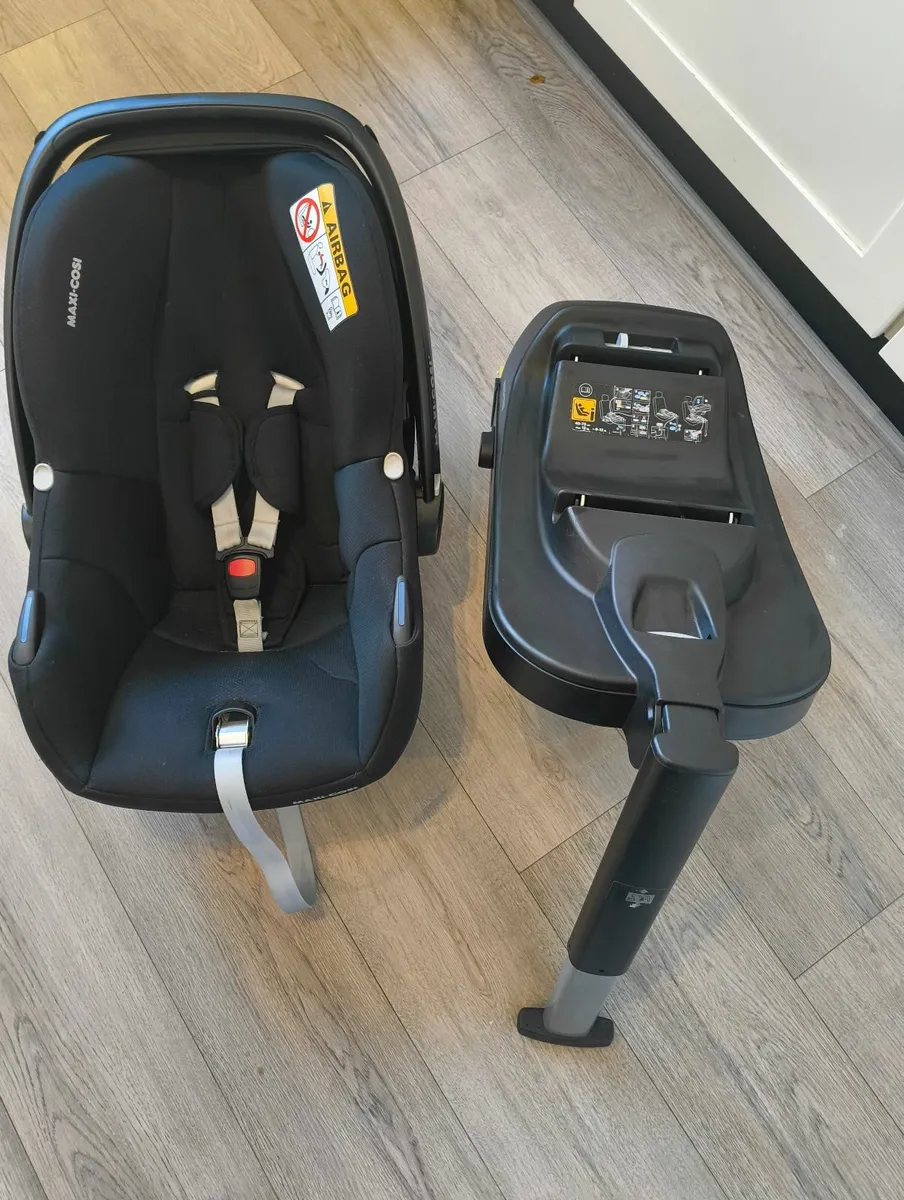 Car Seat - Image 2