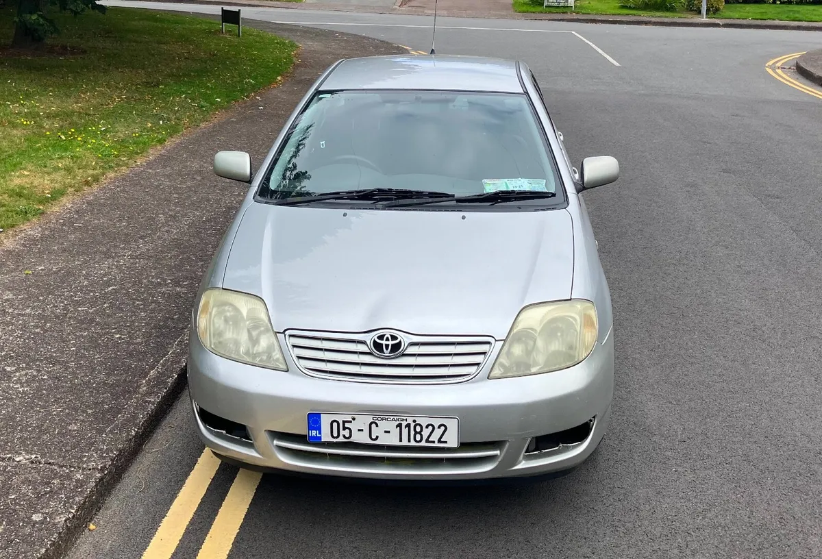 Toyota Corolla 2005 - Image 2