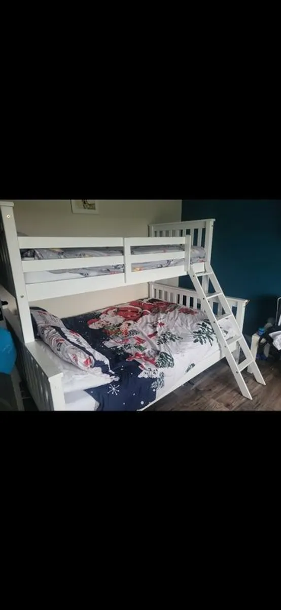 2 Bunk Beds - Image 2