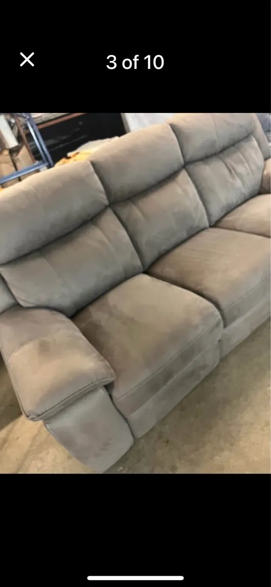 DFS 3&1 recliner - Image 3